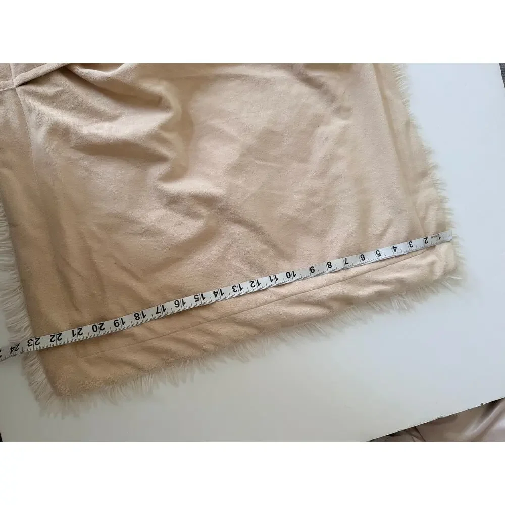 Intelligent Design Faux Fur Shaggy Sham - Excellent Condition